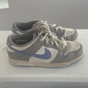 Nike Kids Sneakers in Gray and Blue